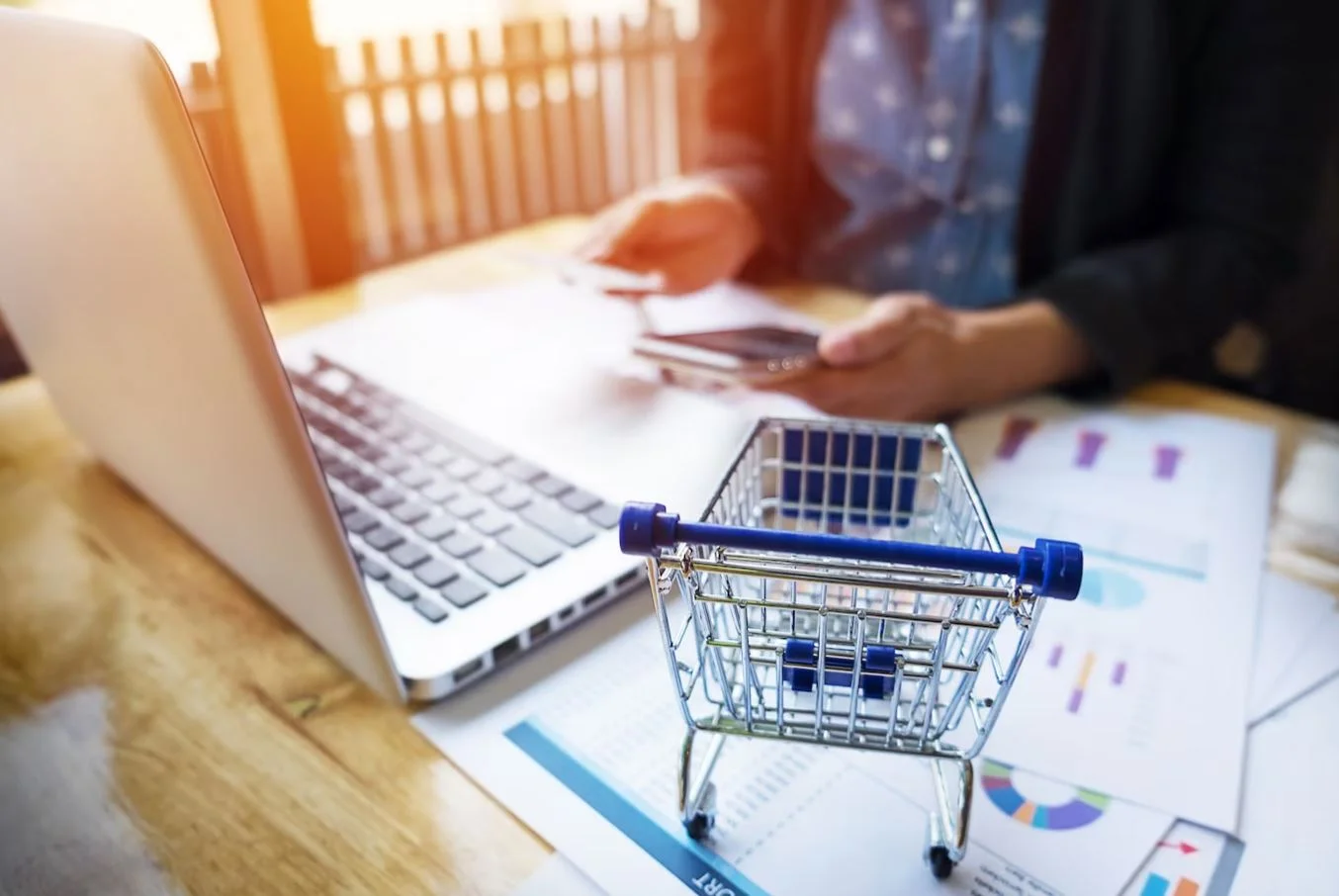 E-Commerce
